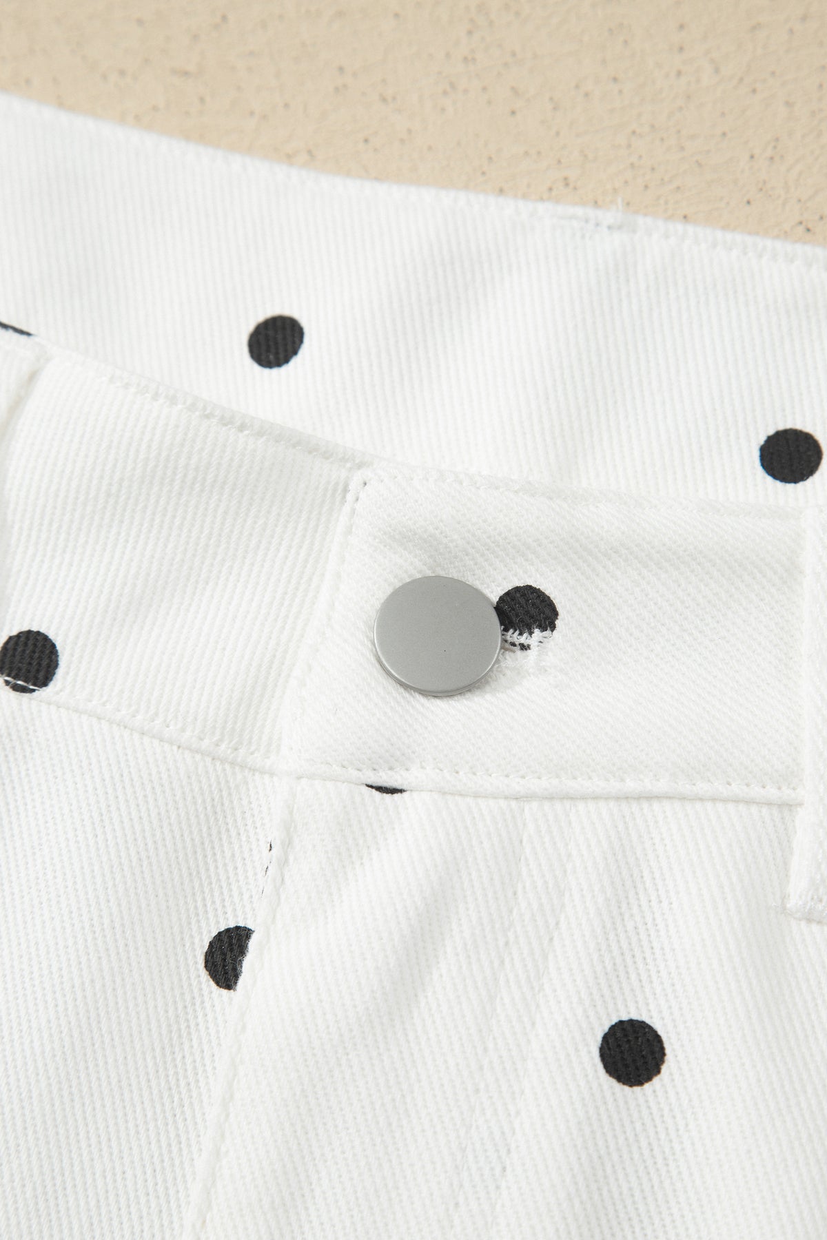 White Polka Dot Print Embroidered Scallop Hem Shorts